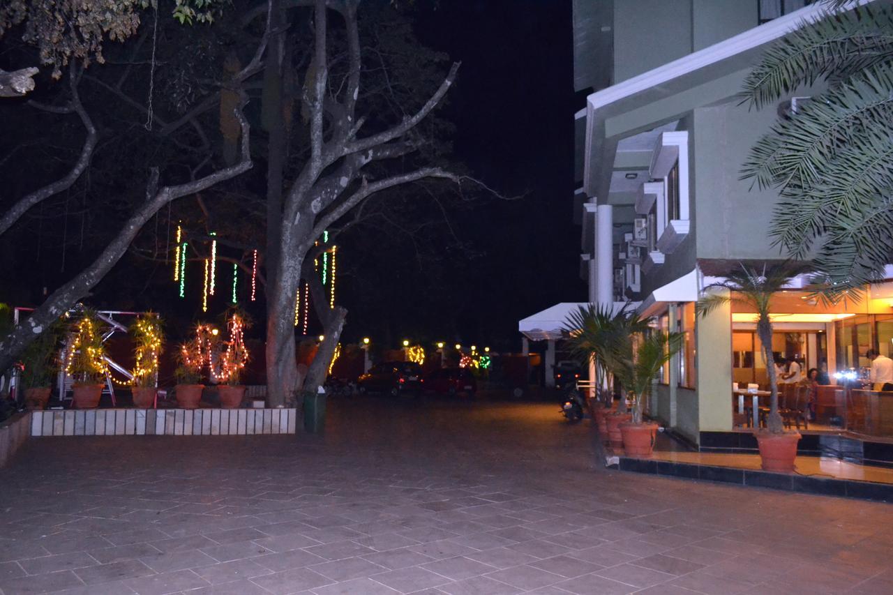 Jaffer Bhai'S Brickland Hotel بانتشجانى المظهر الخارجي الصورة